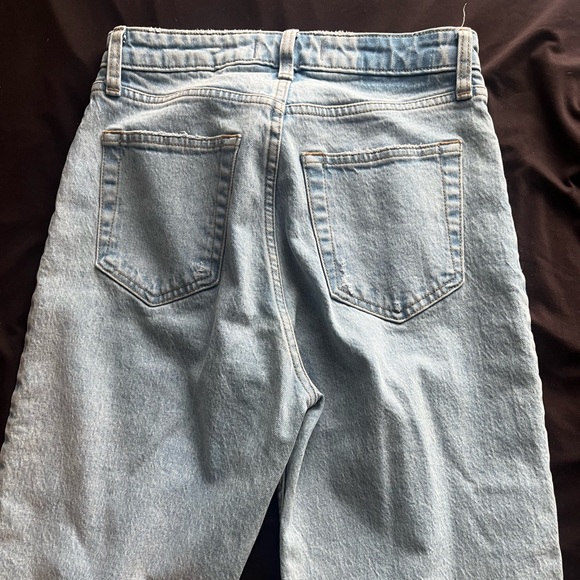 Abercrombie & fitch 90s wide denim - Picture 2 of 3